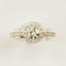 Bague 52.5 Bague halo en or jaune 18 carats avec diamants brillants 58 Facettes 2952