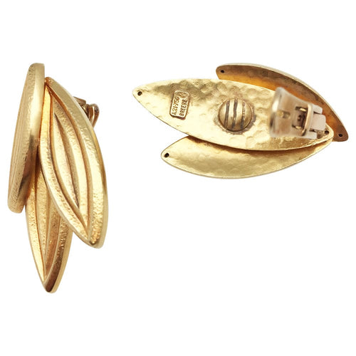 Boucles d'oreilles Lalaounis - Boucles d’oreilles motif feuillage en or jaune 22k 58 Facettes 27271