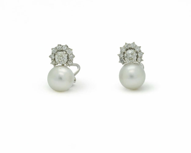 Boucles d'oreilles Boucles d’oreilles en or blanc 18 ct avec perles d’Australie et diamants 58 Facettes 7304