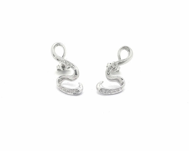 Boucles d'oreilles Boucles d’oreilles en or blanc 18 kt avec diamants 0,16 ct 58 Facettes 6860