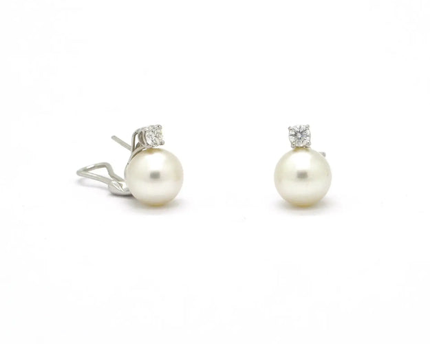 Boucles d'oreilles Boucles d’oreilles en or blanc avec perles d’Australie et diamants 58 Facettes 4623