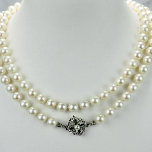 Collier Collier de perles Akoya - Fermoir bicolore en or 14 carats et diamants 58 Facettes 1998