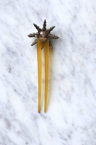 Pique à cheveux - Étoile ornée de strass en métal doré 58 Facettes