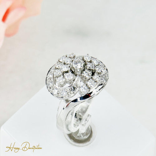 Bague 50 Bague en or blanc 14 carats avec diamants taille brillant 58 Facettes 2319