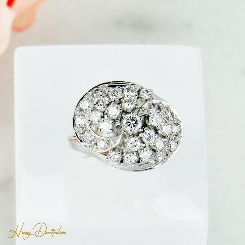 Bague 50 Bague en or blanc 14 carats avec diamants taille brillant 58 Facettes 2319