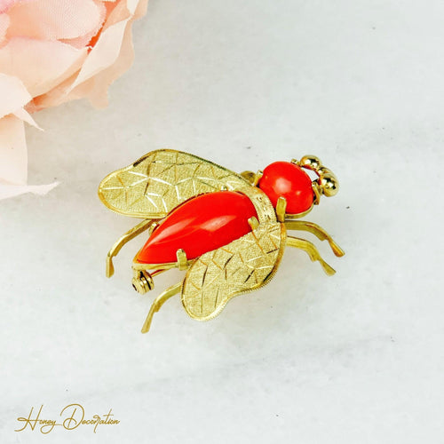 Pendentif Pendentif abeille - Pendentif en or jaune 18 carats et corail 58 Facettes 2020