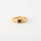 Bague 52 Bague Or jaune Saphir et éclats de diamants 58 Facettes