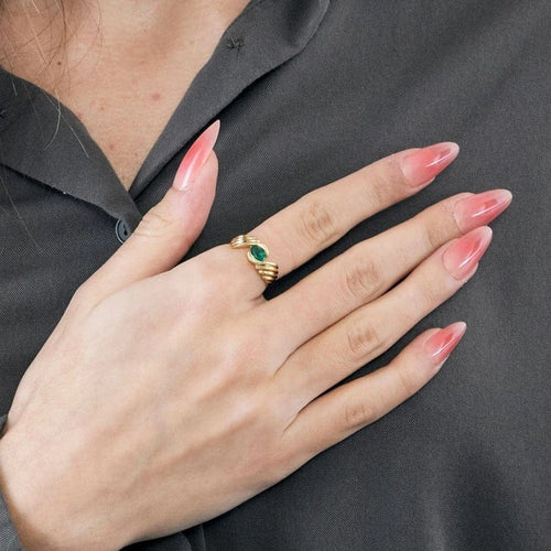Bague 52 Bague bandeau or jaune, émeraude 58 Facettes GU220
