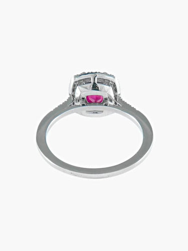 Bague 52 Bague coussin rubis en or gris palladié et diamants 58 Facettes 41950019