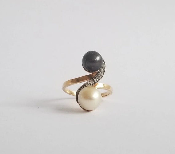Bague 57 Bague Perles de culture et diamants anciens 58 Facettes