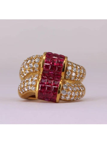 Bague 55 Bague ondulée Or jaune Rubis et Diamants 58 Facettes RNG0016