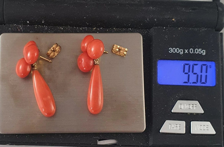 Boucles d'oreilles BOUCLES d'OREILLES CORAIL MEDITERRANEEN 3 CABOCHONS et 1 POIRE PENDANTE 58 Facettes