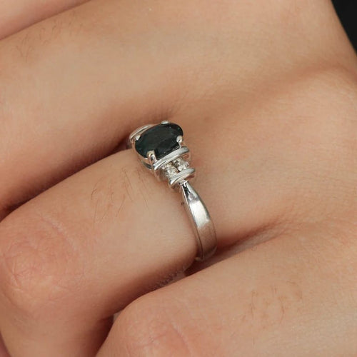 Bague 52 Bague Saphir et Diamants 58 Facettes