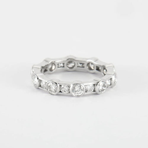 Bague 52 Bague en Or Blanc & diamants 58 Facettes