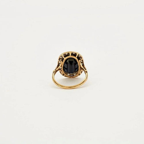 Bague 50.5 Bague ancienne - Bague entourage saphir ovale en or 18 carats et diamants 58 Facettes 1934
