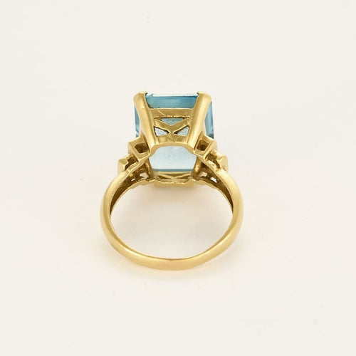 Bague 61 Bague chevalière en or jaune et aigue marine 58 Facettes SMA0416