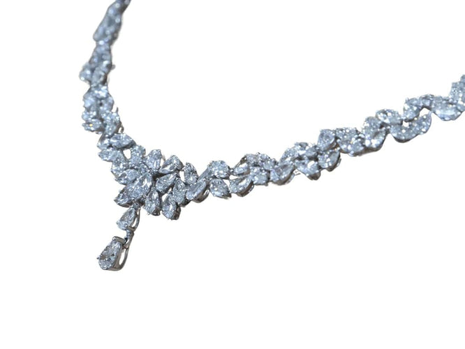 Collier Collier rivière Diamants poires 58 Facettes NECK118