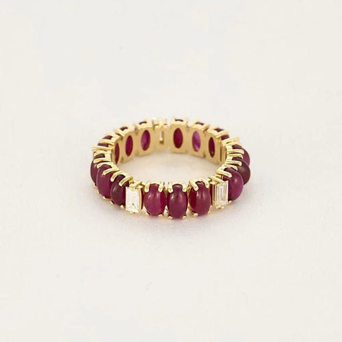 Bague 51.5 Alliance sertie de rubis cabochon et diamants en or jaune 18k 58 Facettes RNG3474