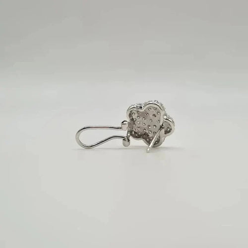 Boucles d'oreilles Boucles d’oreilles or blanc 18 carats fleurs en diamants naturels 58 Facettes