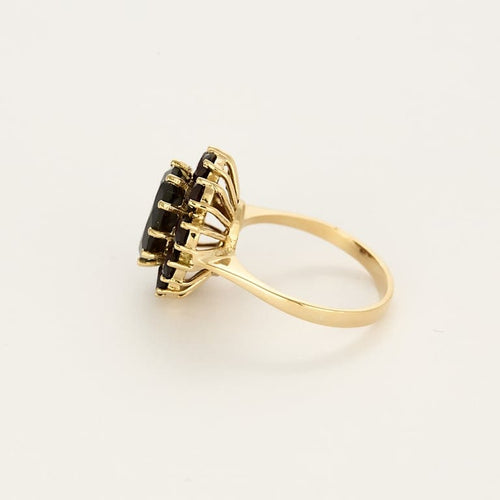 Bague 55 Bague marguerite en or jaune et grenats almandins. 58 Facettes PER0454
