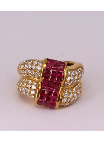 Bague 55 Bague ondulée Or jaune Rubis et Diamants 58 Facettes RNG0016