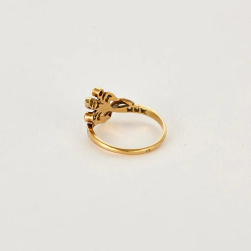 Bague 54 Bague début XXe or jaune et blanc, rubis et diamants 58 Facettes LAN12232