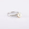 Bague 52 / Blanc/Gris / Or 750 Bague Solitaire Perle et diamants 58 Facettes 130136R-160047R