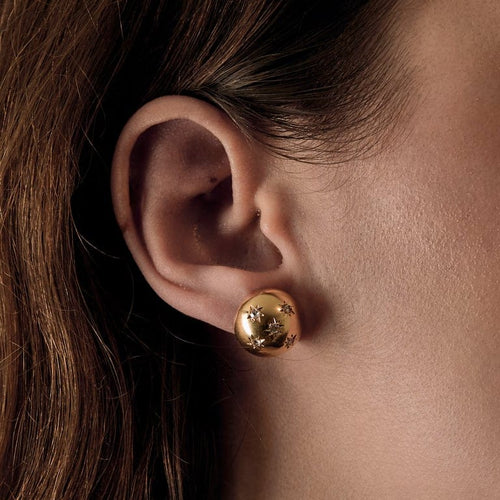 Boucles d'oreilles Boucles d'oreilles dôme en or jaune et diamants 58 Facettes LAV2229X2