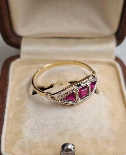 Bague 58 Bague Art déco en or jaune et blanc 18 carats, rubis Verneuil 58 Facettes 710