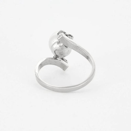 Bague 61 Bague à perle de culture en platine et or gris 18k, diamants 58 Facettes BG6