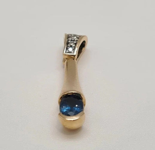 Pendentif Pendentif en Or jaune saphirs, diamants naturels 58 Facettes