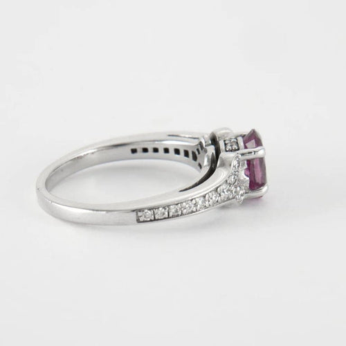 Bague 49 Bague en Or Blanc, saphir & diamants 58 Facettes