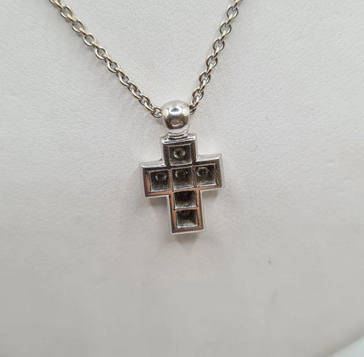 Collier Collier et pendentif croix or blanc 18 carats sertis de diamants 58 Facettes