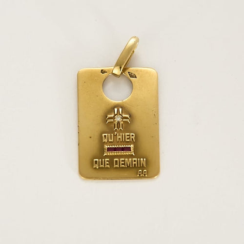 Pendentif Augis - Médaille sentimentale en or jaune 58 Facettes HOU5800