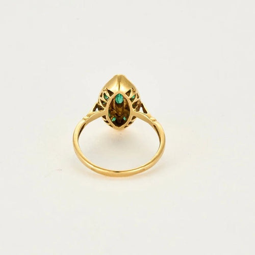 Bague 57 Bague or jaune, émeraude et diamants 58 Facettes THI02131