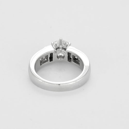 Bague 49.5 Bague Solitaire en or blanc et diamants 58 Facettes B250689