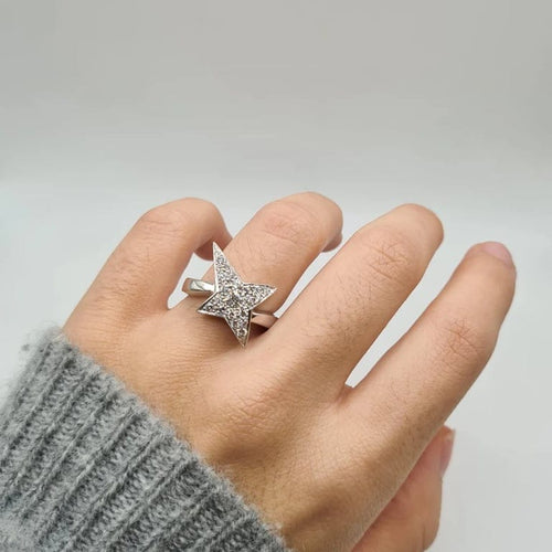 Bague 54 Bague étoile or blanc sertie de diamants 58 Facettes