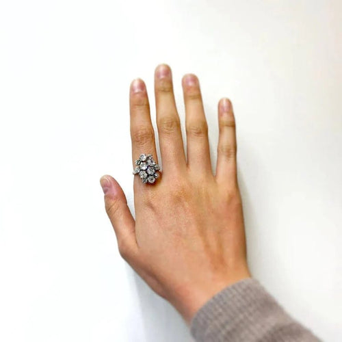 Bague 56 Bague cocktail en or blanc 750 et diamants 58 Facettes 250470R