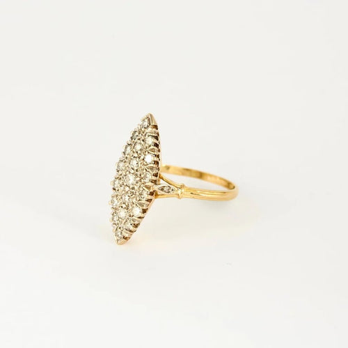 Bague 63 Bague Marquise or jaune et diamants 58 Facettes ANG0447