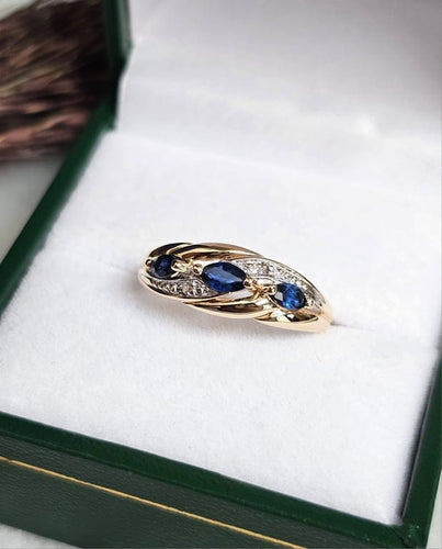 Bague 53 Bague vintage en or jaune 18 carats, saphirs et diamants 58 Facettes 718