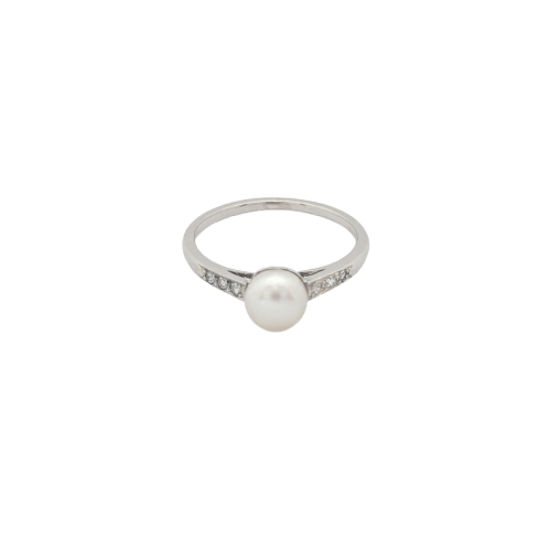 Bague 53 Bague en or blanc 18 carats avec diamants et perle de culture 58 Facettes 29582