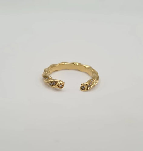 Bague 53 Bague or jaune sertie de diamants 58 Facettes