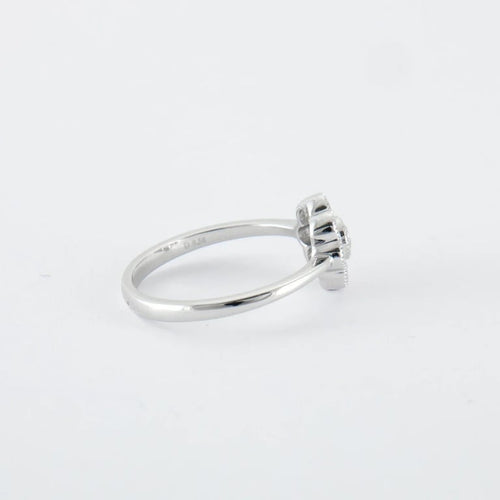 Bague 53 Bague en Or blanc & diamants 58 Facettes