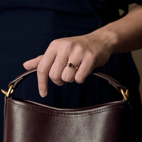 Bague 48.5 Cartier- Bague en or jaune, diamants et rubis 58 Facettes B250351