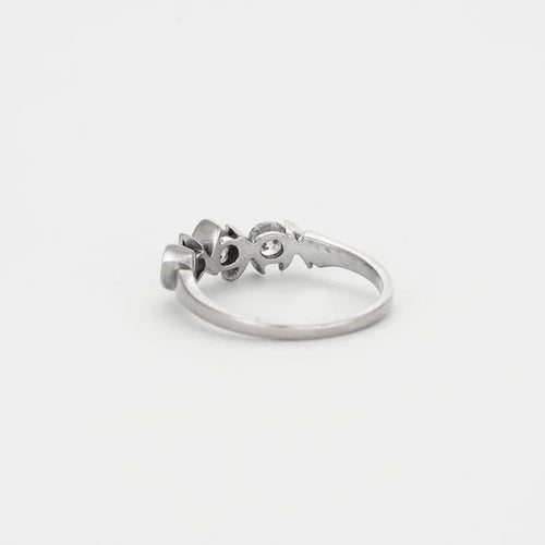 Bague 60 Bague trilogie or gris et diamants 58 Facettes GU46