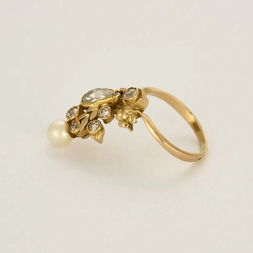 Bague 50 Bague duchesse en or jaune, diamants et perle blanche 58 Facettes ALE4506X4