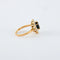 Bague 47 Bague en or jaune, diamants & saphir 58 Facettes