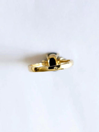 Bague 52 Bague saphir ovale et diamants en or jaune 18k 58 Facettes