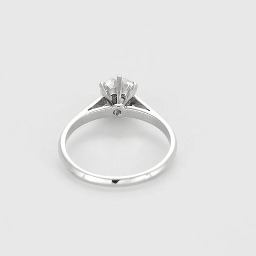 Bague 58 Bague solitaire en or gris et diamant 1 carat environ 58 Facettes 58FC122