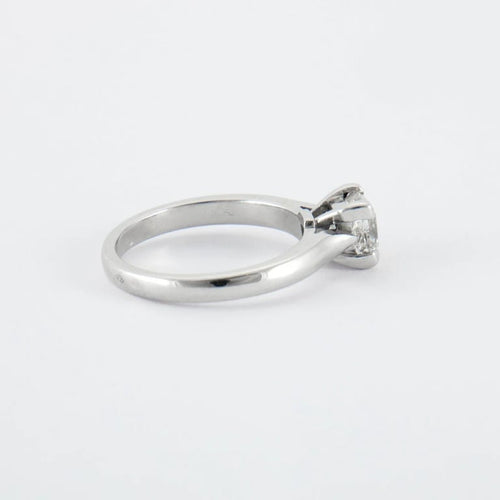 Bague 51 Bague en or blanc & diamants 58 Facettes